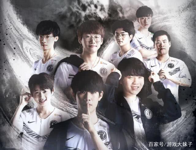 厚的高尔夫 厚的高尔夫