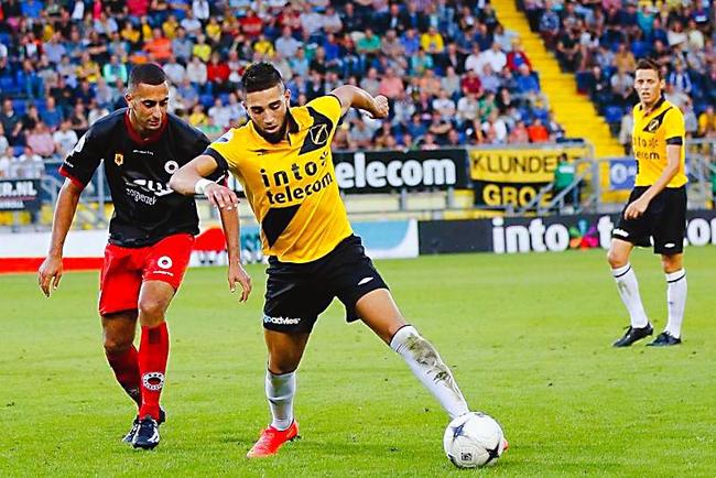 球衣同样深 球衣同样深