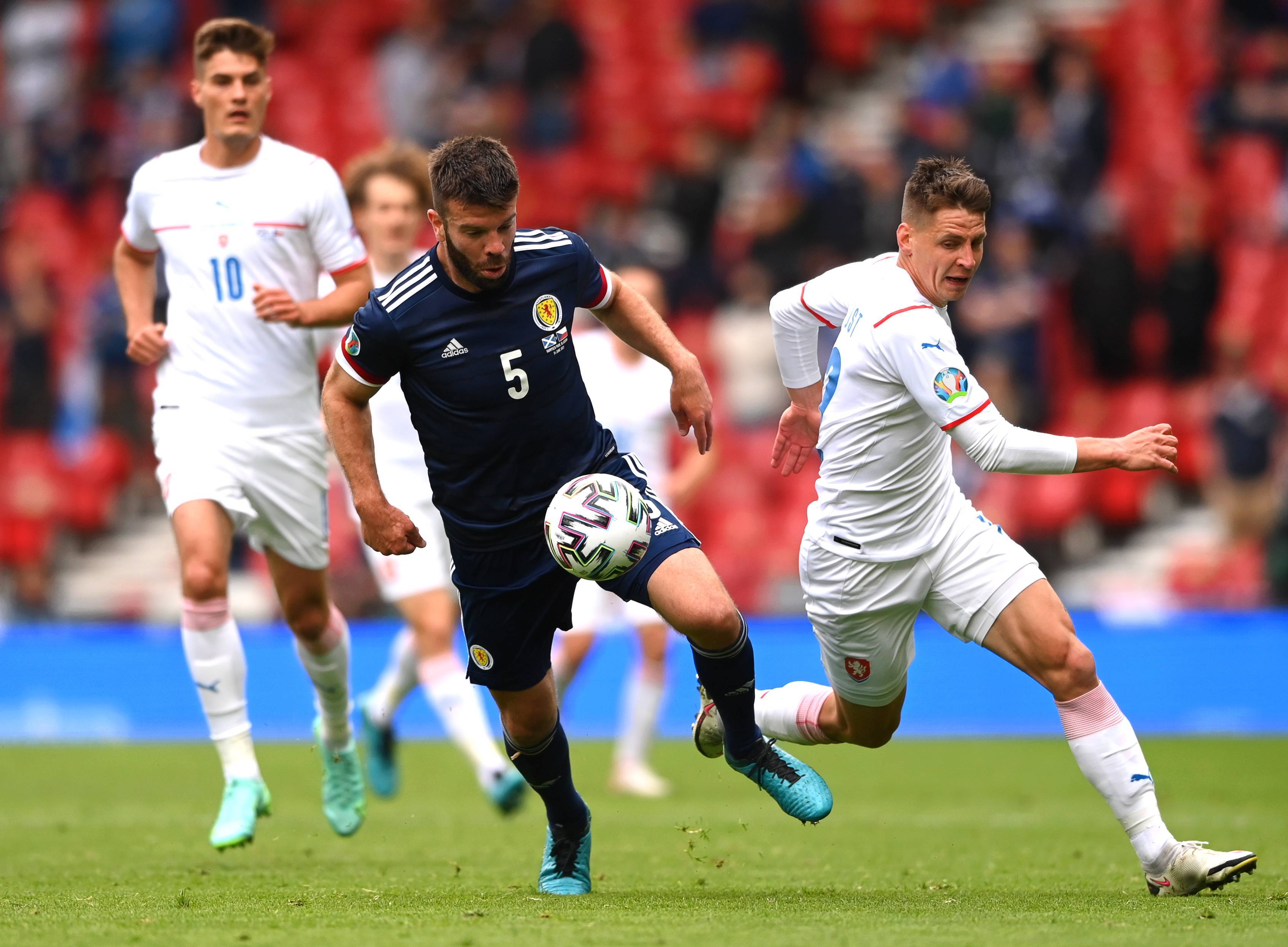 是人民日报 是人民日报